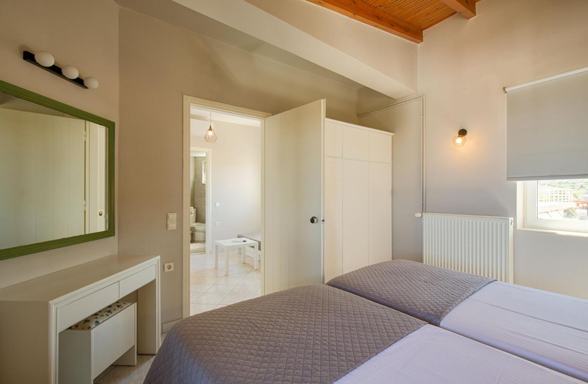 Yasmine Apartments And Rooms Kato Daratso Eksteriør billede